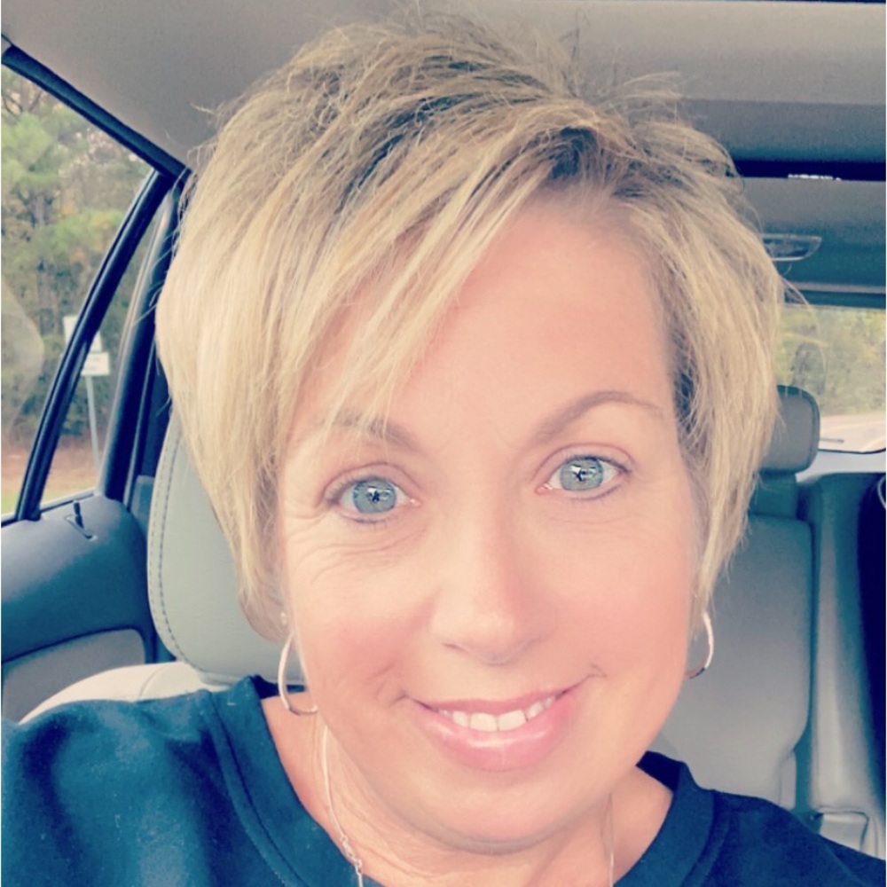 Meet your Posher, Pam